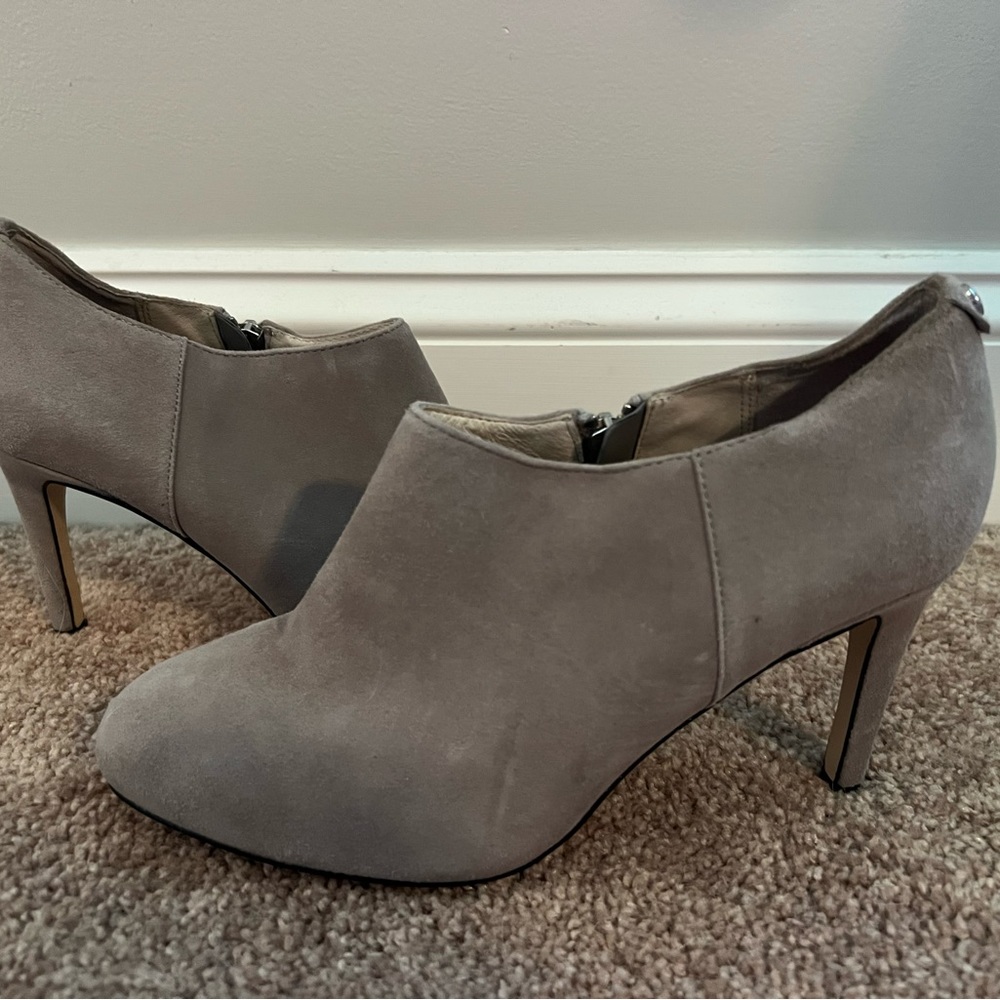 Michael Kors Gray Suede Ankle Boot Heels